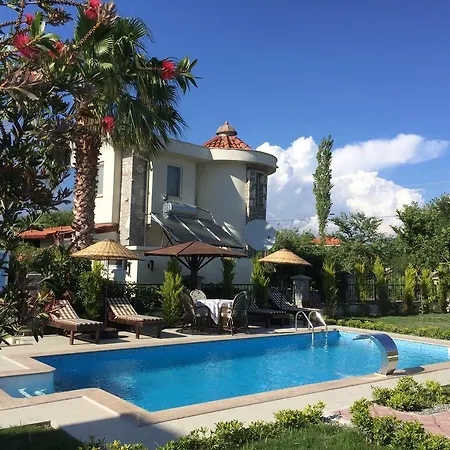 Villa Yellow Dalyan